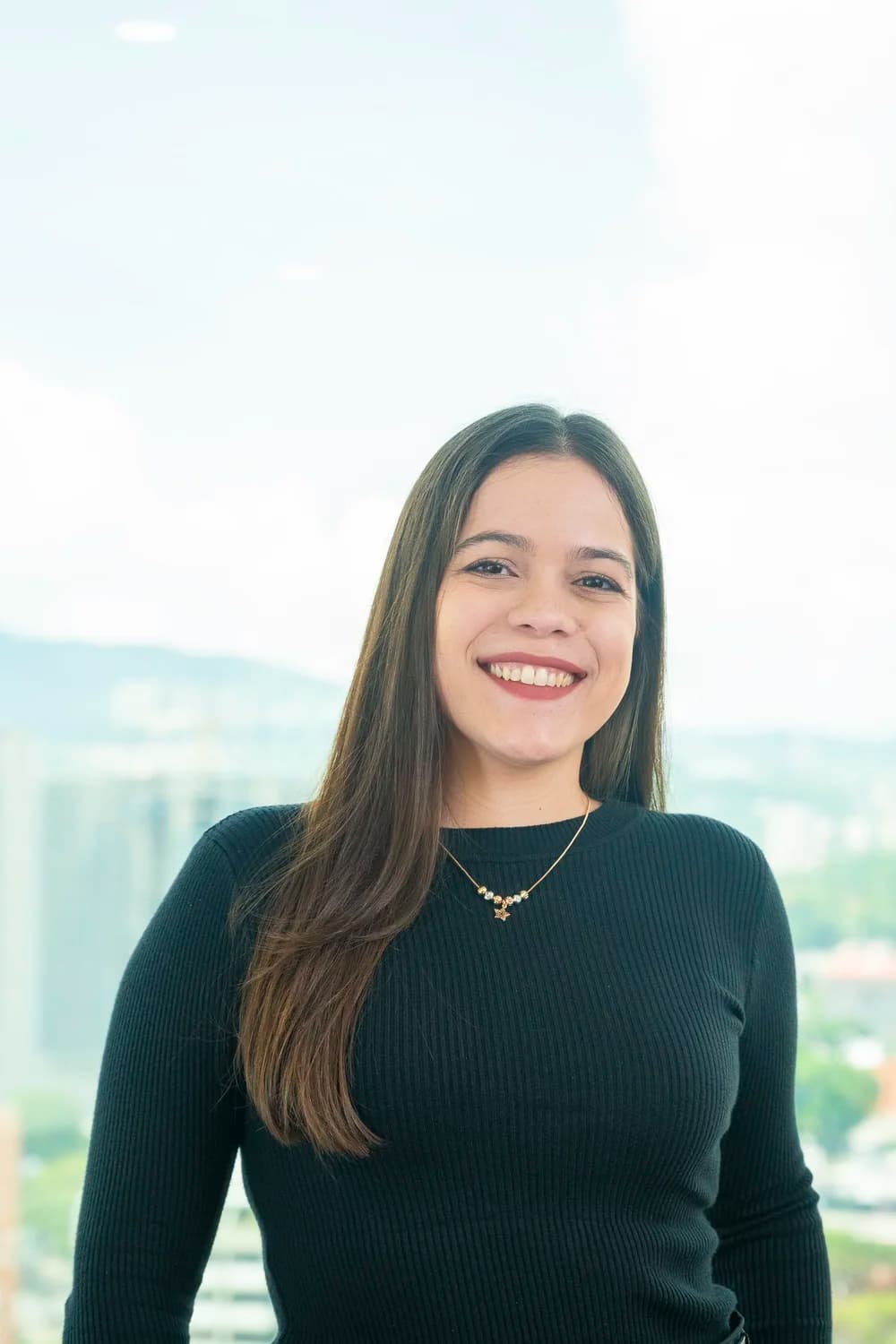 Andreína Flores